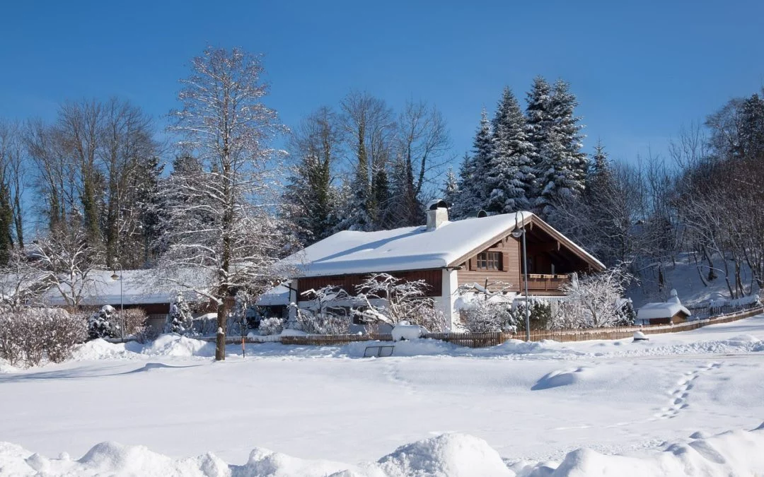 Snow, Ice & Your Roof